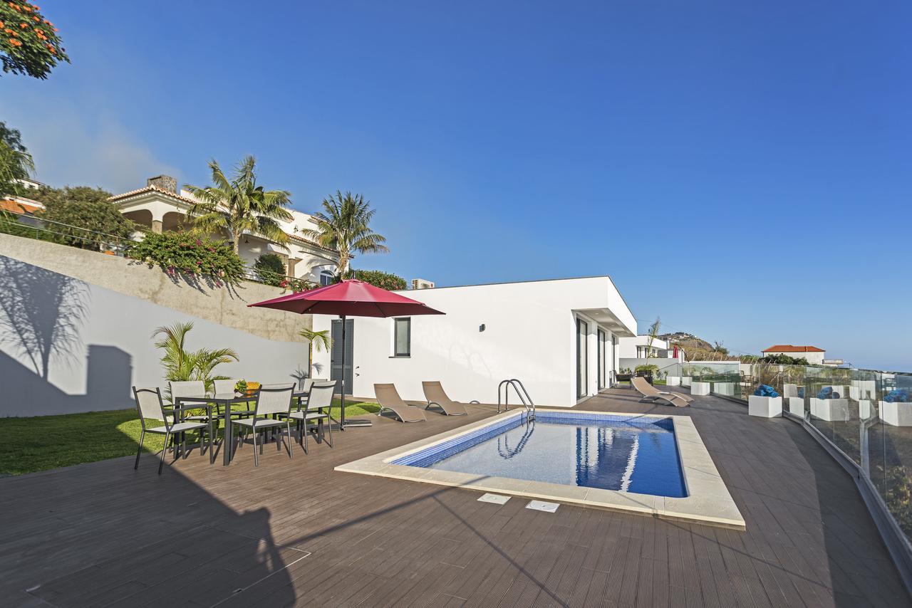 Searenity Vacation Home I By An Island Apart Arco da Calheta  Buitenkant foto